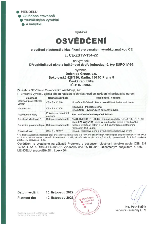 Osvědčení na dřevohliníkové okno