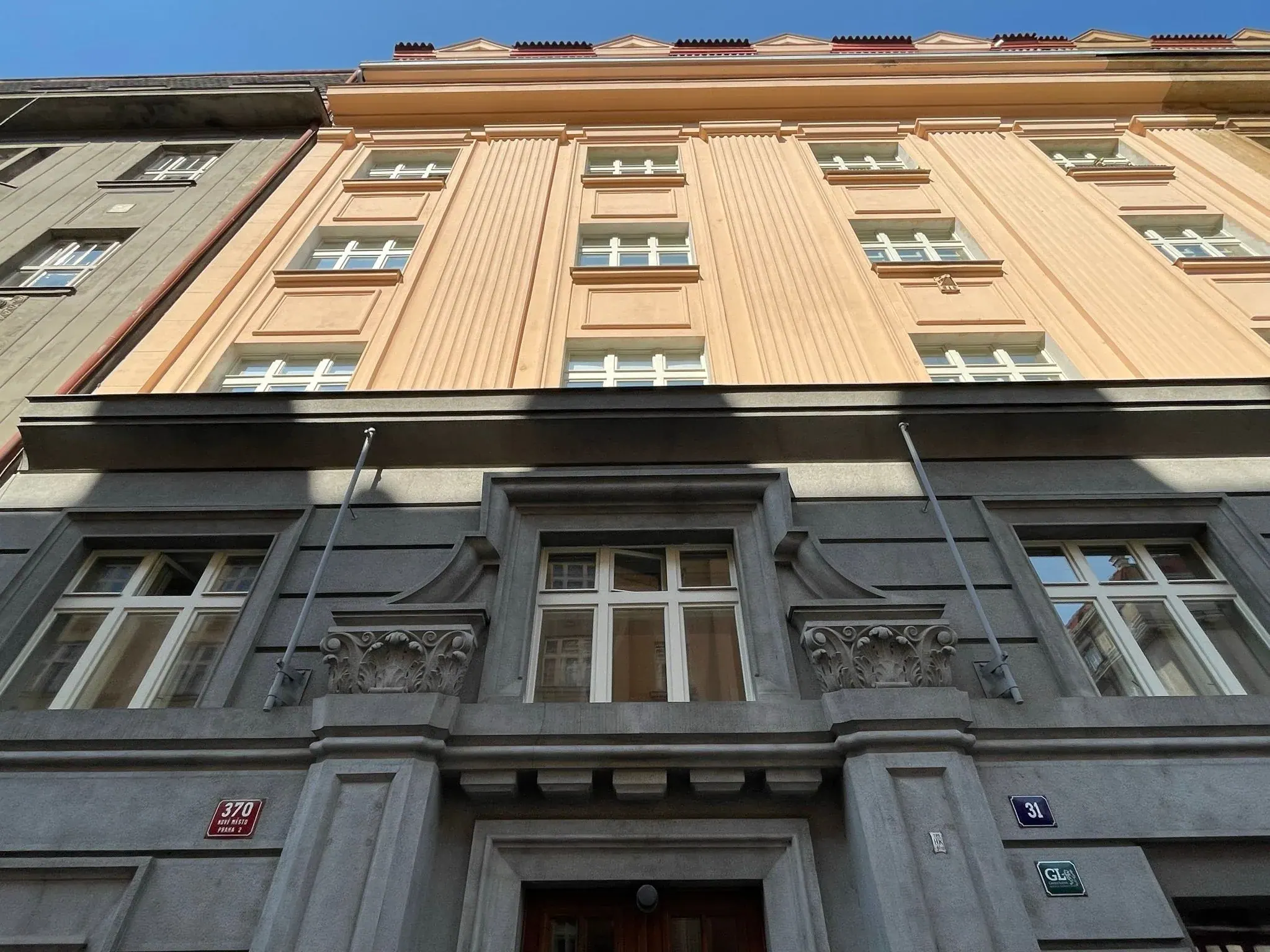 Podskalská 370/31 - pohled z ulice - Podskalská 31, Praha 2