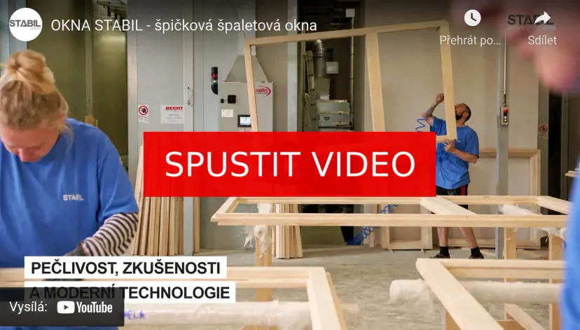 Video z dílny s výrobou dřevěných oken